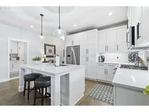 7575 SW Honor Loop Wilsonville OR 97070