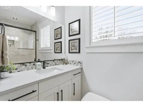 7575 SW Honor Loop Wilsonville OR 97070