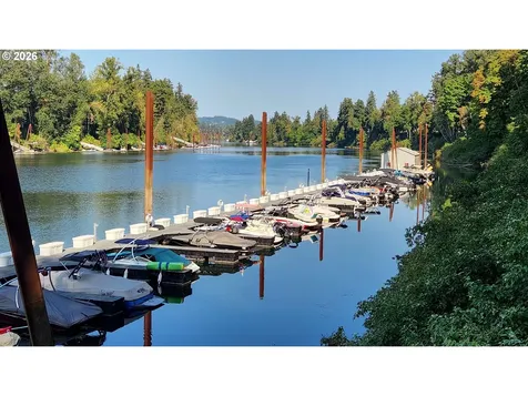 7575 SW Honor Loop Wilsonville OR 97070
