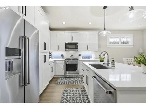 7575 SW Honor Loop Wilsonville OR 97070