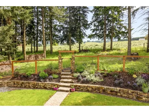 11400 NE Finn Hill Loop Carlton OR 97111