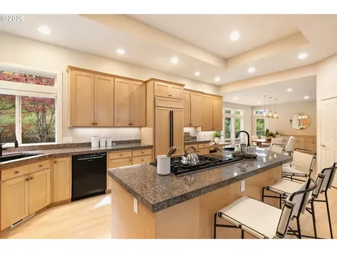 17454 Brookhurst Court Lake Oswego OR 97034