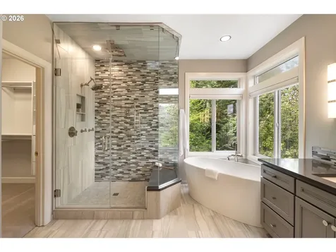 17454 Brookhurst Court Lake Oswego OR 97034
