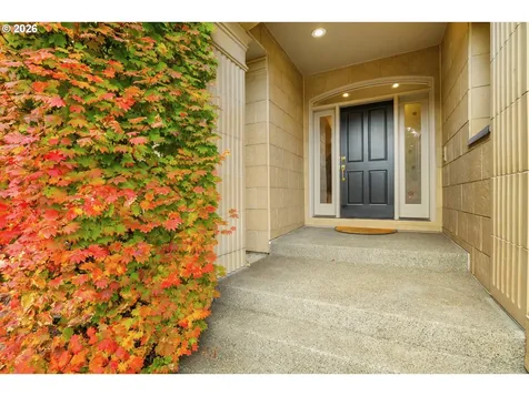 17454 Brookhurst Court Lake Oswego OR 97034