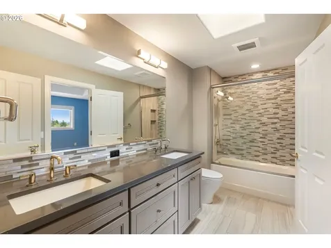 17454 Brookhurst Court Lake Oswego OR 97034