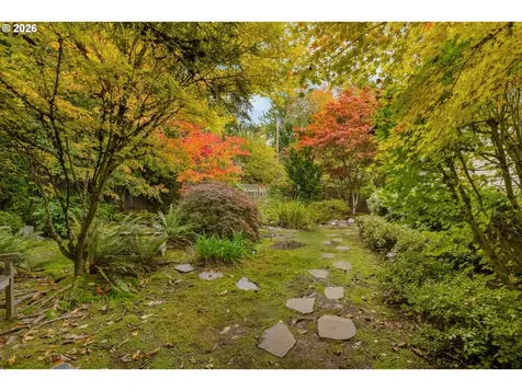 17454 Brookhurst Court Lake Oswego OR 97034