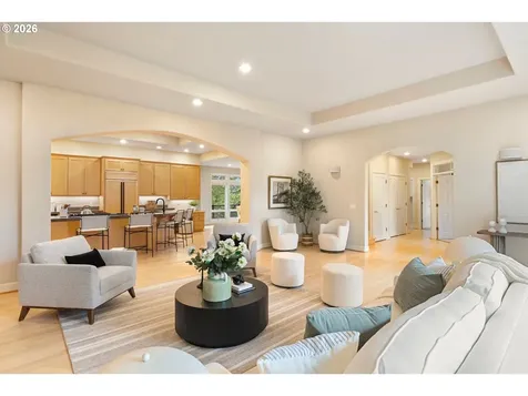 17454 Brookhurst Court Lake Oswego OR 97034