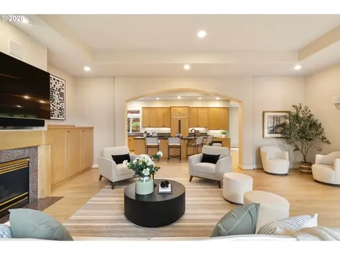 17454 Brookhurst Court Lake Oswego OR 97034