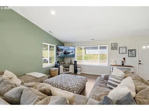 7785 Sollie Smith Road Tillamook OR 97141