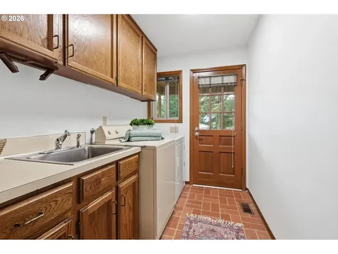 49950 NW Mystic Drive Forest Grove OR 97116