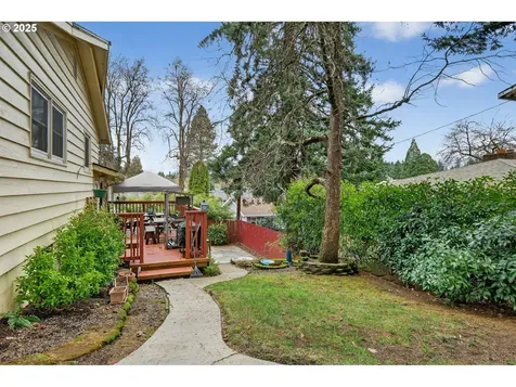 110 NE 130th Place Portland OR 97230