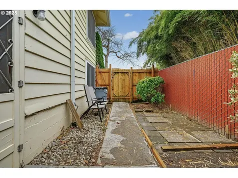 110 NE 130th Place Portland OR 97230