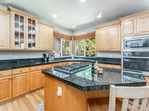 3614 NE 101st Street Vancouver WA 98686