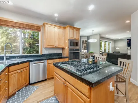 3614 NE 101st Street Vancouver WA 98686