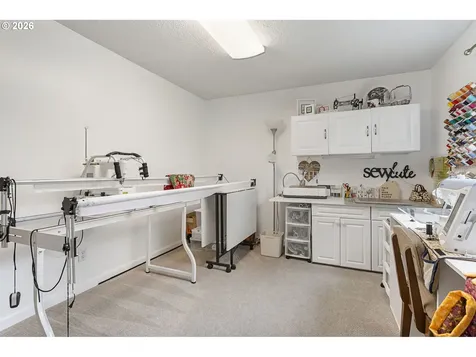 6410 SW Skiver Court Beaverton OR 97078