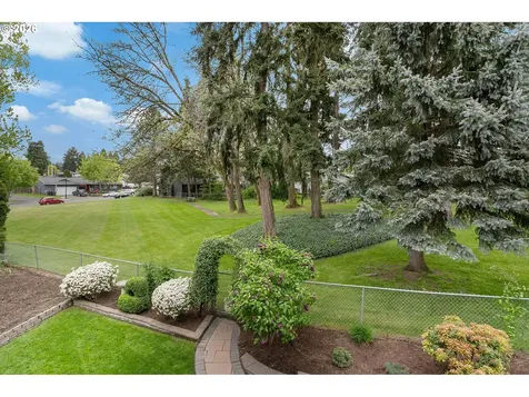 6410 SW Skiver Court Beaverton OR 97078