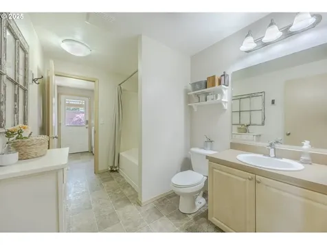 38924 Rogers Lane Dexter OR 97431
