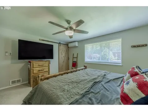 38924 Rogers Lane Dexter OR 97431
