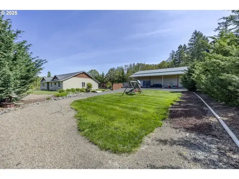 38924 Rogers Lane Dexter OR 97431