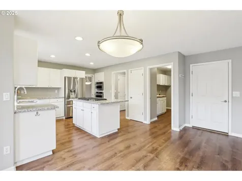 3800 SE 184th Court Vancouver WA 98683