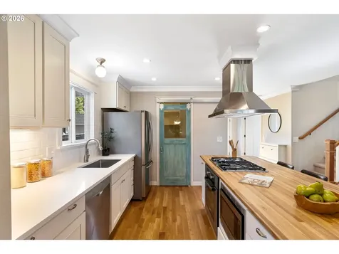 4643 NE 25th Avenue Portland OR 97211