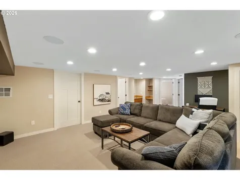 4643 NE 25th Avenue Portland OR 97211