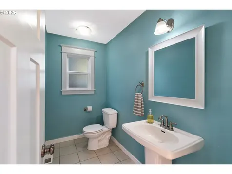 4643 NE 25th Avenue Portland OR 97211