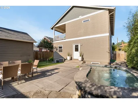 4643 NE 25th Avenue Portland OR 97211