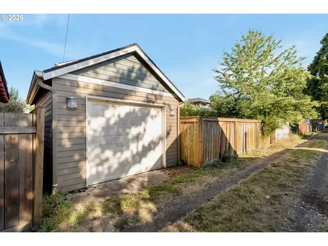 4643 NE 25th Avenue Portland OR 97211