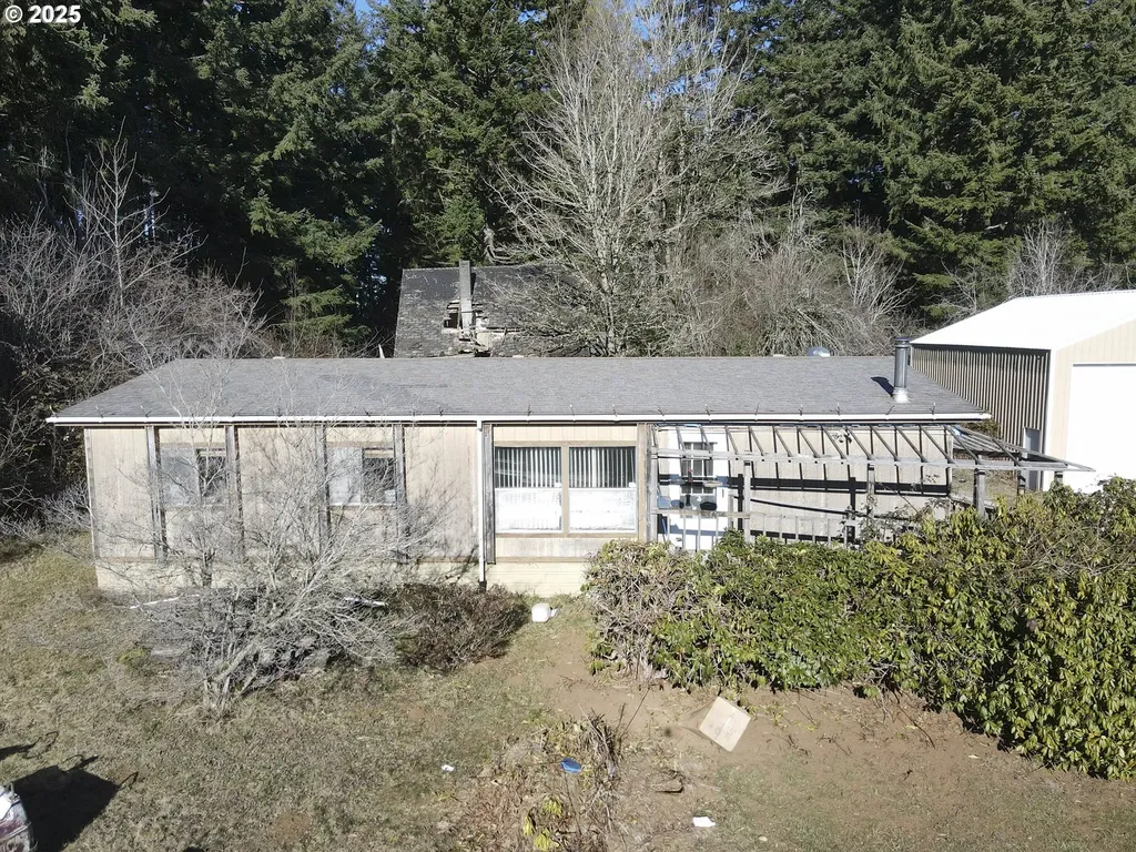 21231 S Upper Highland Road Beavercreek OR 97004