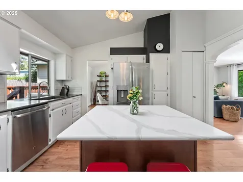 7225 SW Anne Street Beaverton OR 97008