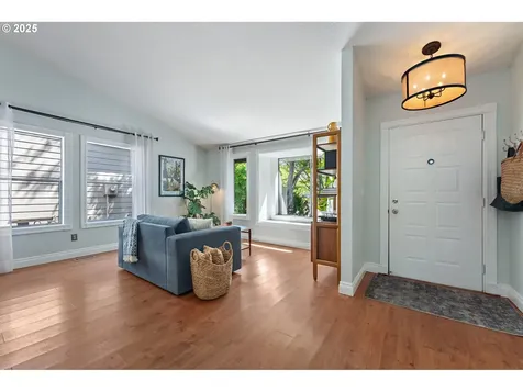 7225 SW Anne Street Beaverton OR 97008