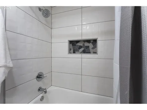 7225 SW Anne Street Beaverton OR 97008