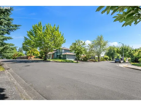 7225 SW Anne Street Beaverton OR 97008