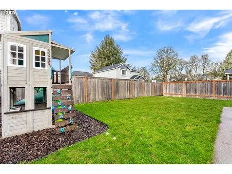 3503 NW 2nd Avenue Hillsboro OR 97124