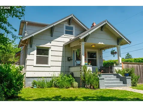 635 SE 4th Street Gresham OR 97080