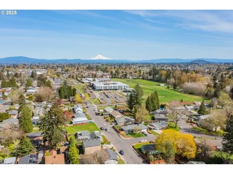 635 SE 4th Street Gresham OR 97080