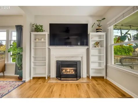 635 SE 4th Street Gresham OR 97080