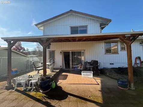 111 SE Cerrito Court Myrtle Creek OR 97457