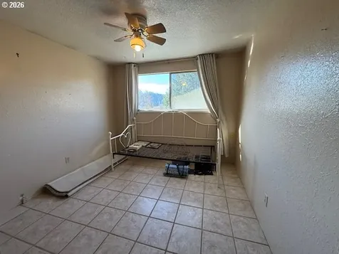 111 SE Cerrito Court Myrtle Creek OR 97457