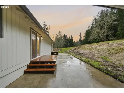 73345 Apiary Road Rainier OR 97048