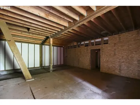 73345 Apiary Road Rainier OR 97048