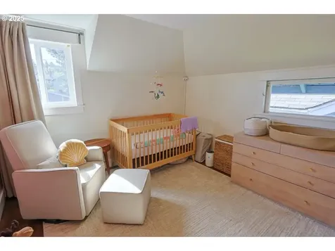929 S 7th Street Coos Bay OR 97420