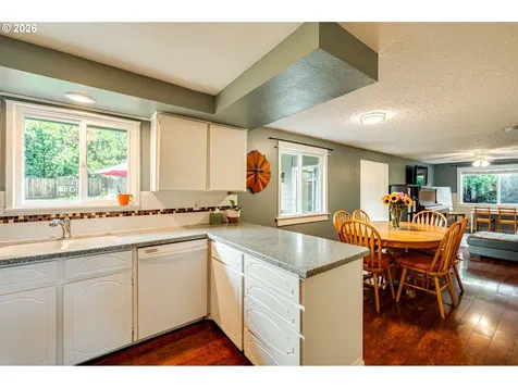 107 NW 102nd Street Vancouver WA 98685