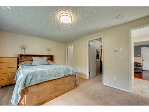107 NW 102nd Street Vancouver WA 98685