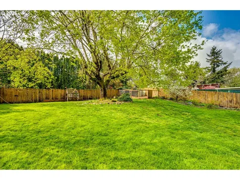 107 NW 102nd Street Vancouver WA 98685