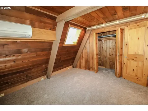 9235 Tyee Road Umpqua OR 97486