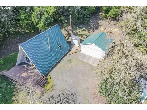 9235 Tyee Road Umpqua OR 97486