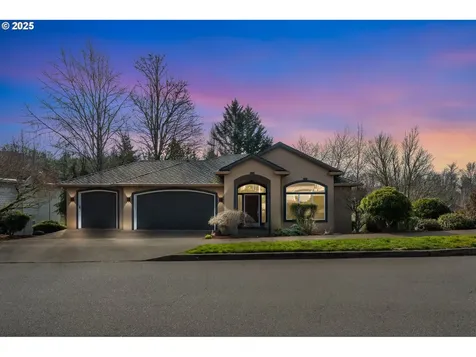 9216 NW Bartholomew Drive Portland OR 97229