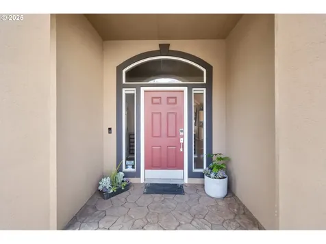 9216 NW Bartholomew Drive Portland OR 97229